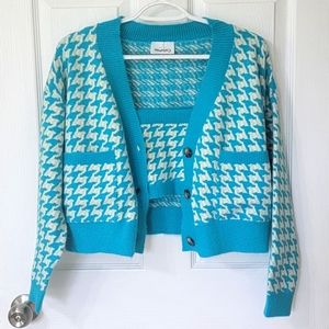 Callahan 2-piece Set Cropped Cardigan Sweater + Tank in Blue Houndstooth Pattern